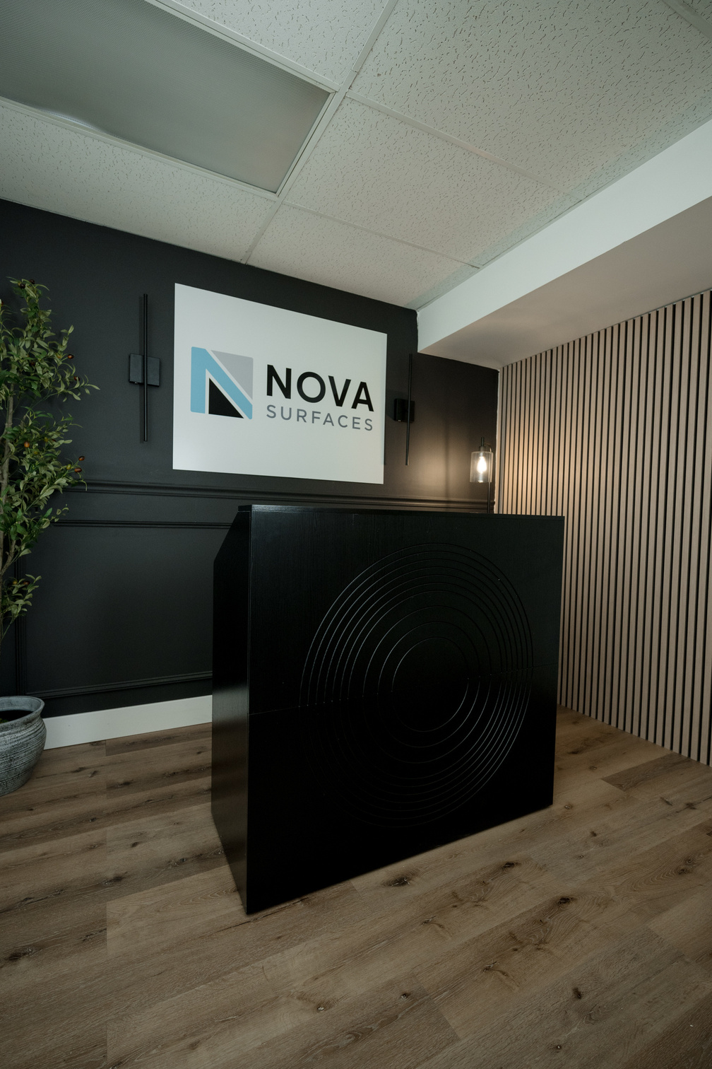 Nova Surfaces showroom reception