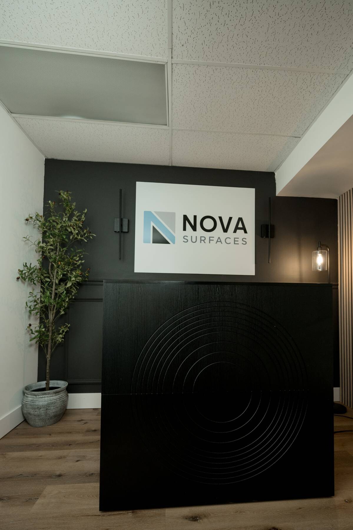 Tile samples and displays