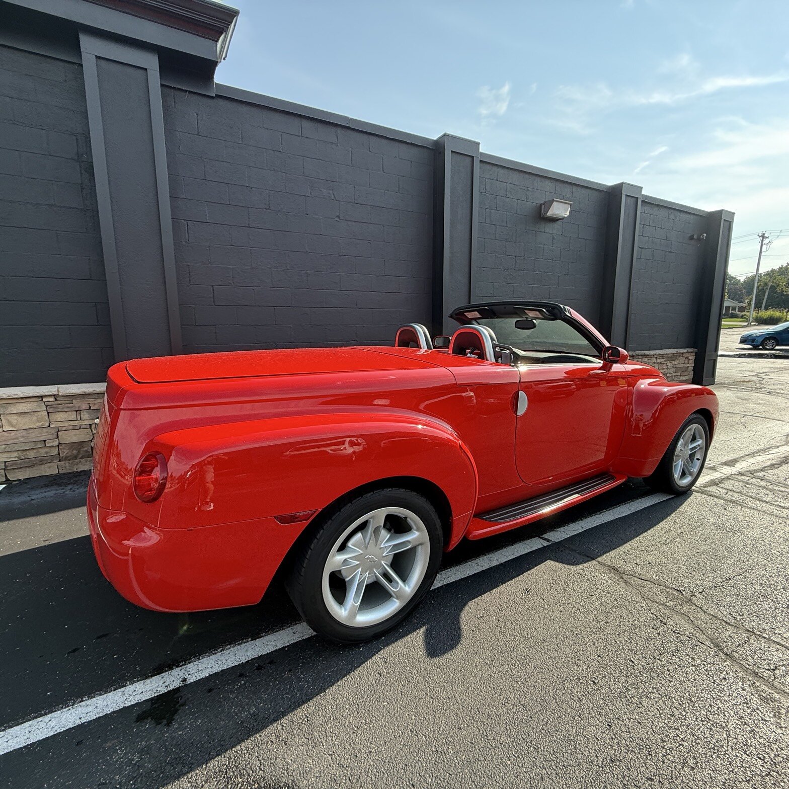 2003 Chevrolet SSR - Thumbnail 6
