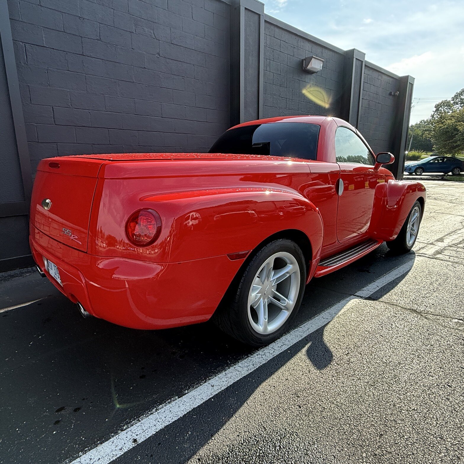 2003 Chevrolet SSR - Thumbnail 11