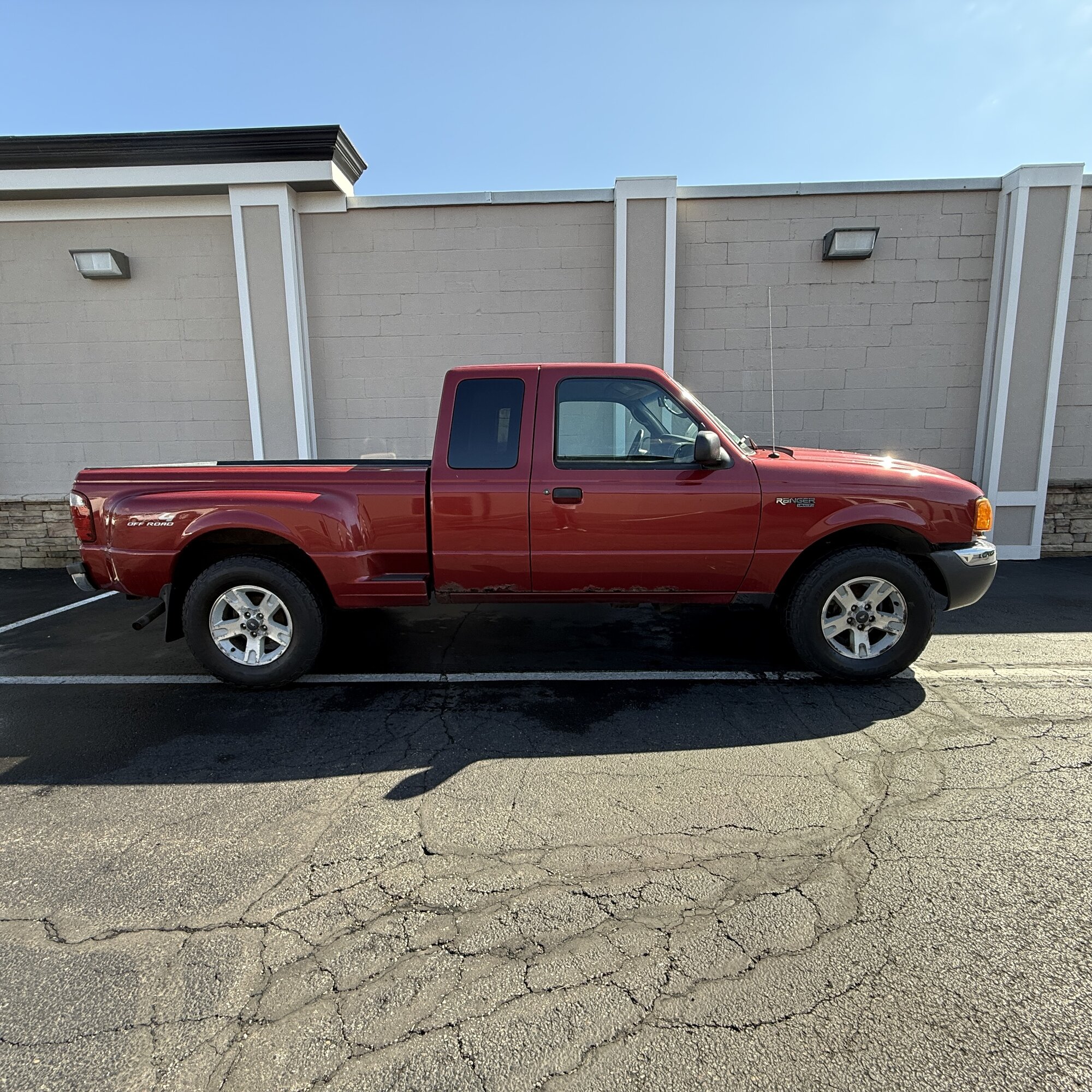 2003 Ford Ranger - Thumbnail 4