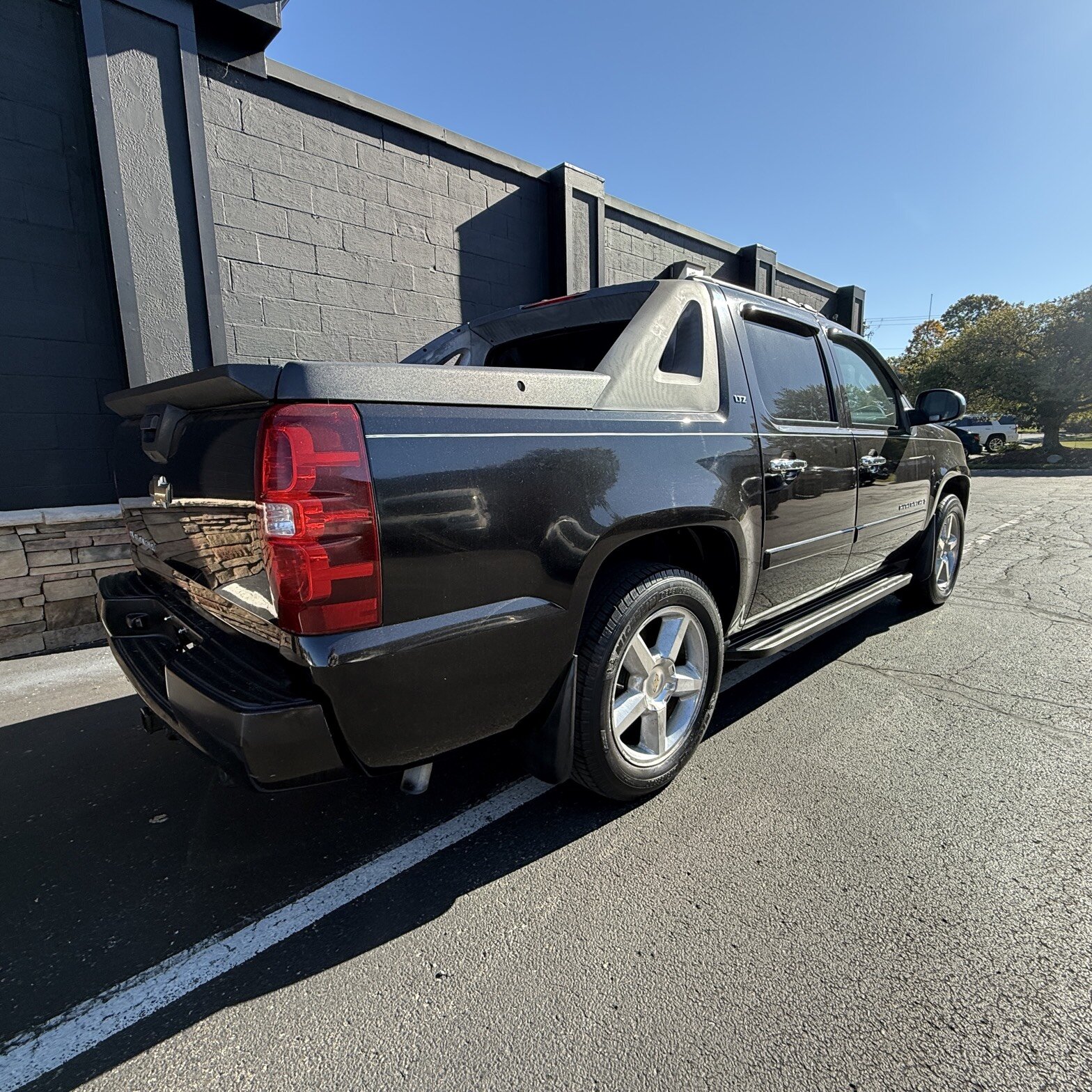 2008 Chevrolet Avalanche 1500 - Thumbnail 6