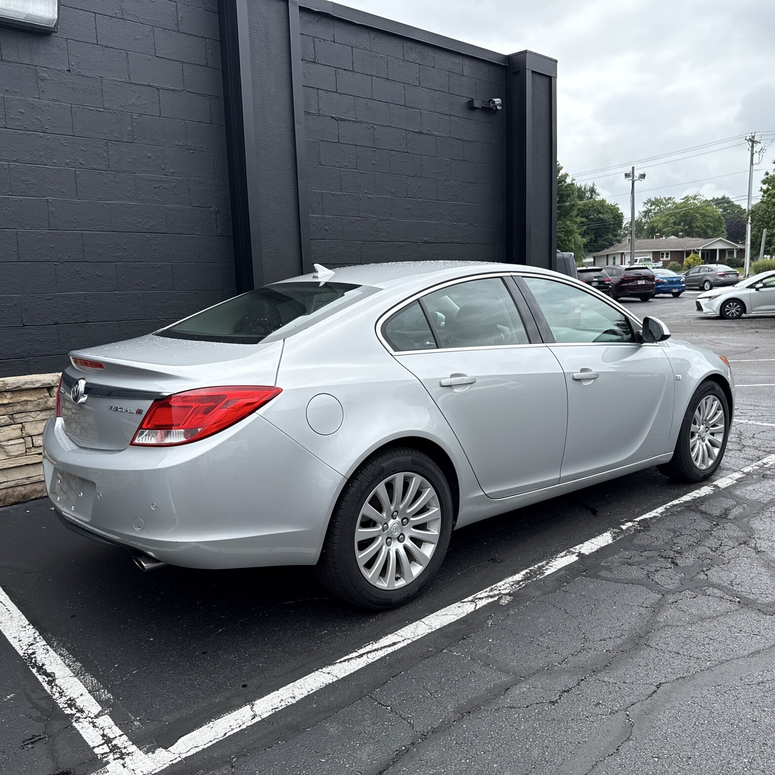 2011 Buick Regal - Thumbnail 4