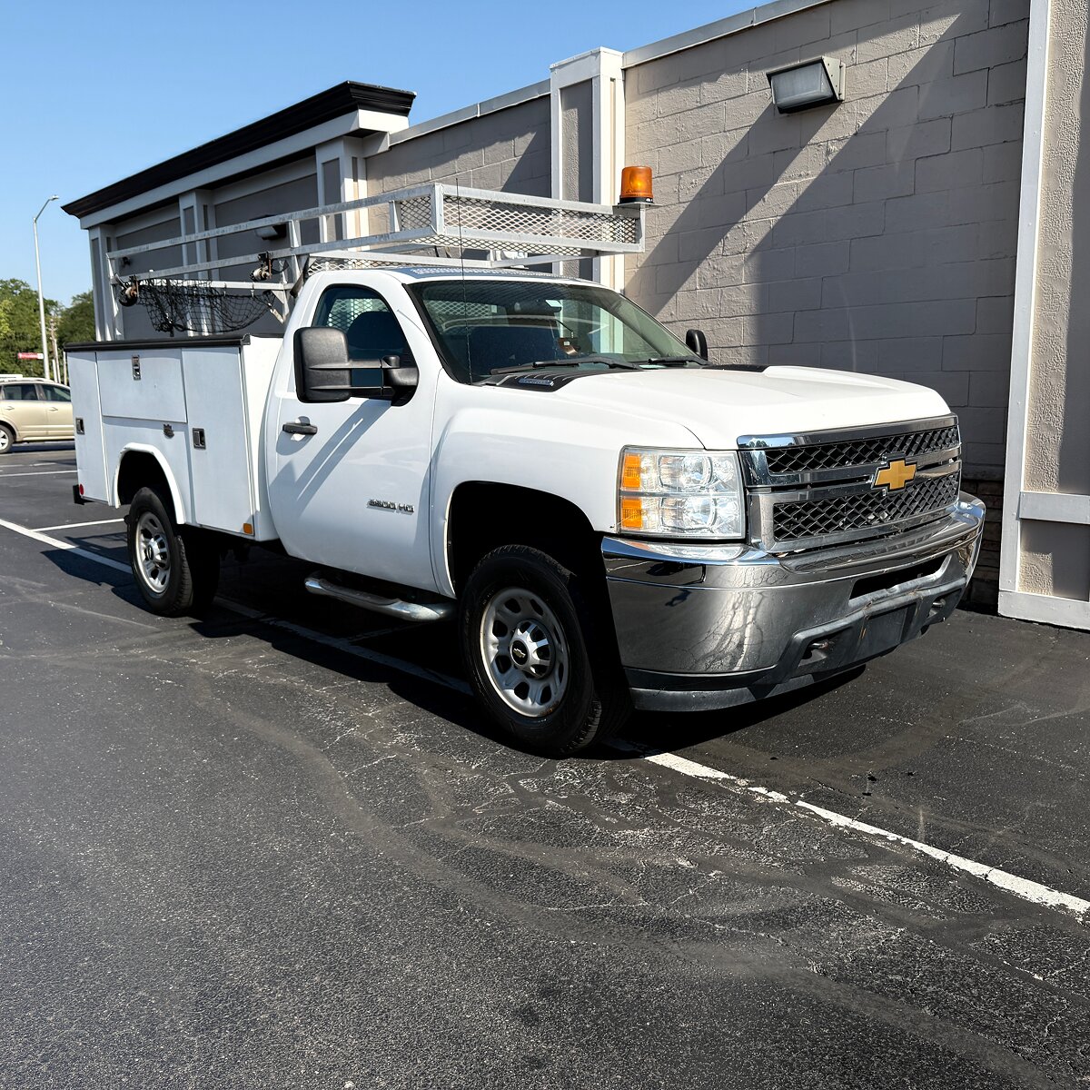 2012 Chevrolet Silverado 3500HD - Thumbnail 7