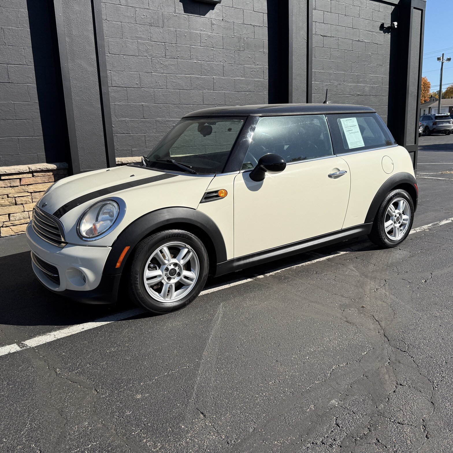 2012 MINI Cooper - Image 1