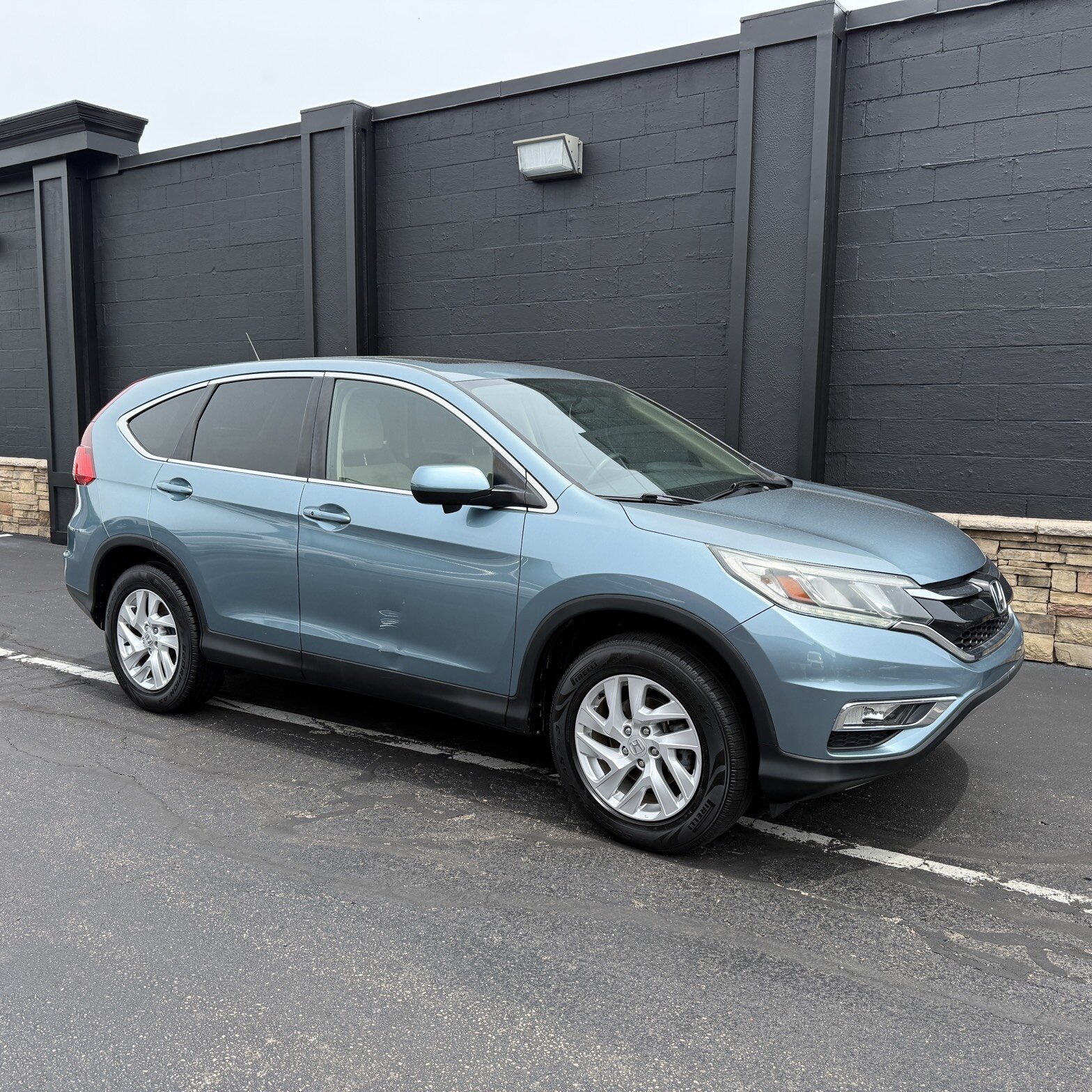 2015 Honda CR-V - Thumbnail 3