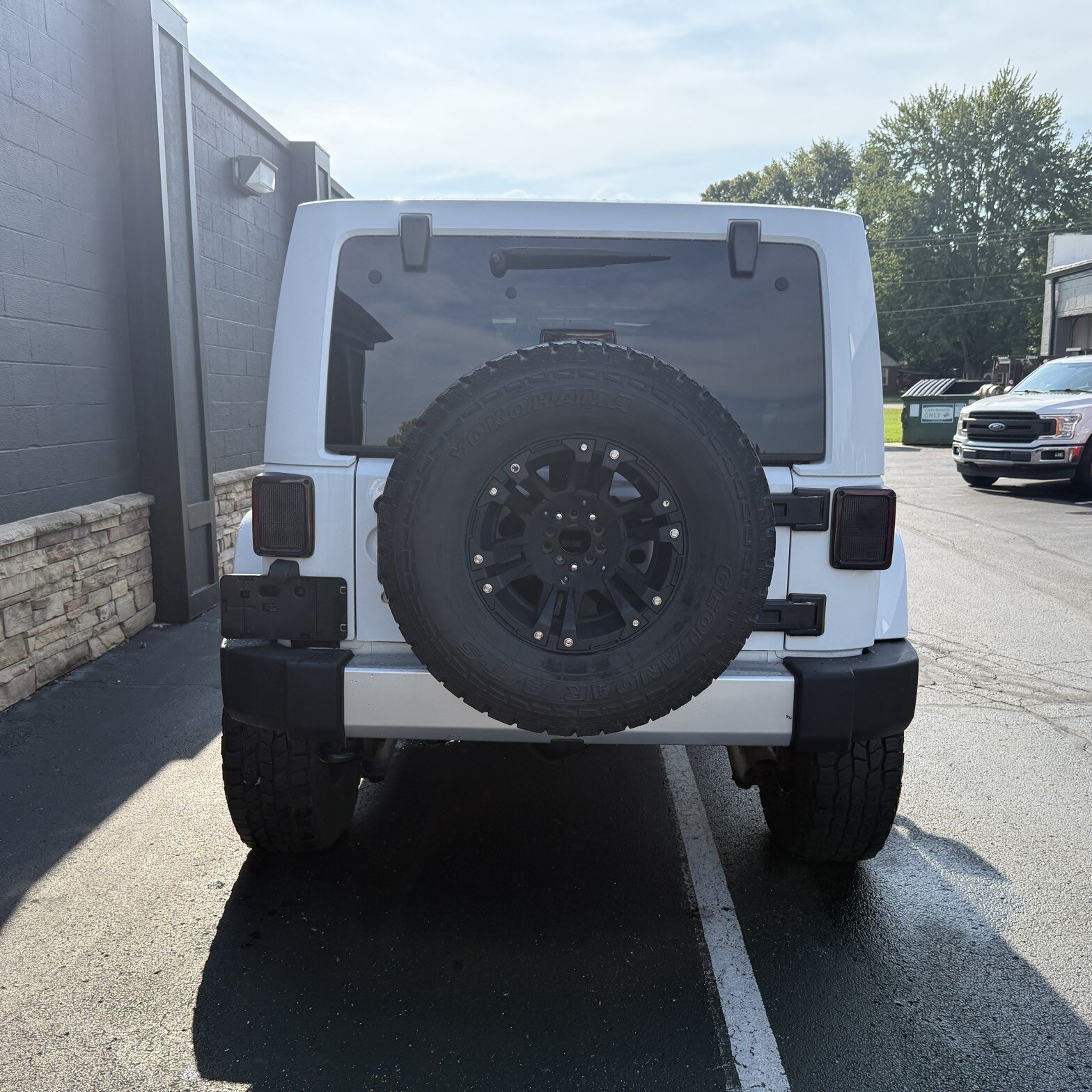 2015 Jeep Wrangler Unlimited - Thumbnail 6