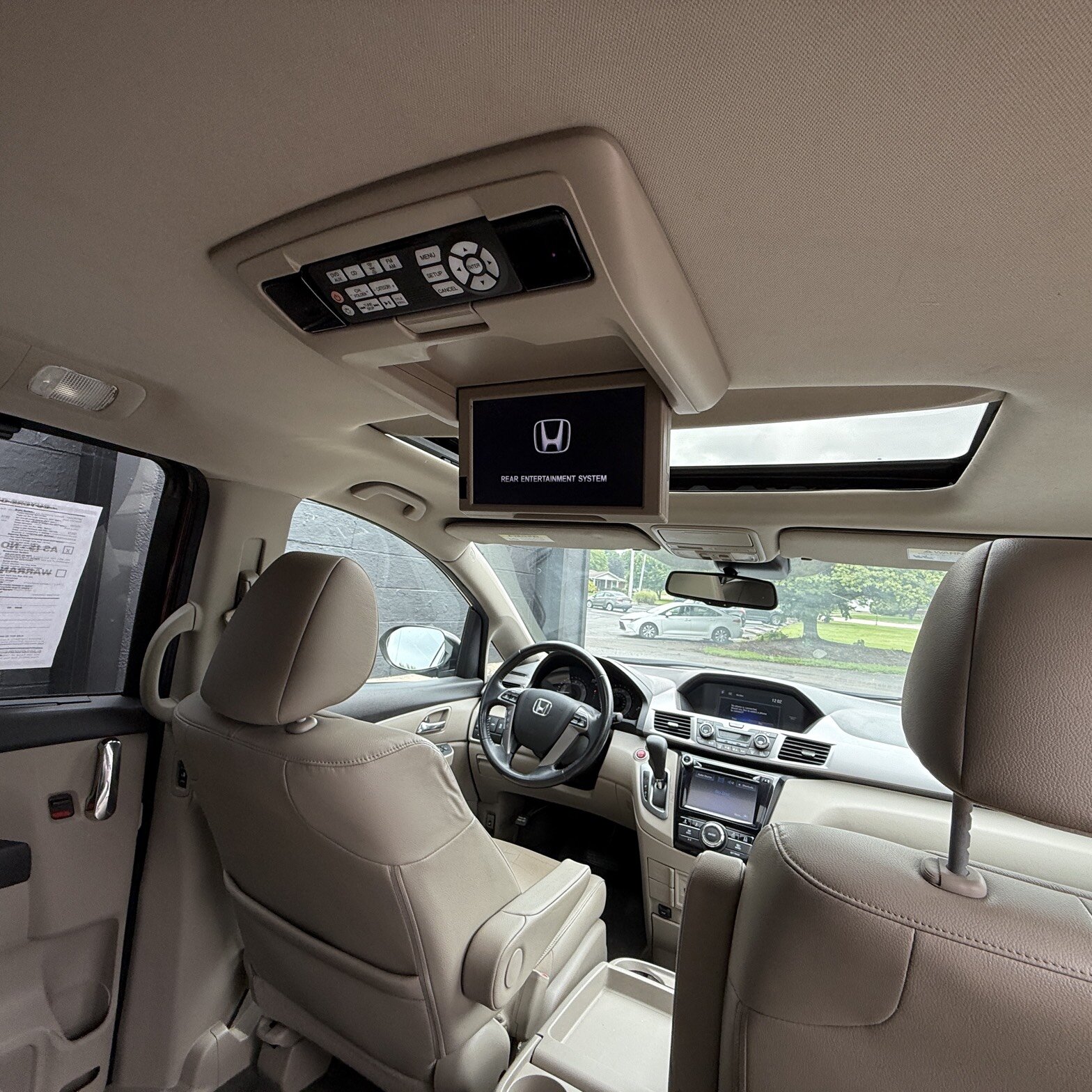 2016 Honda Odyssey - Thumbnail 11