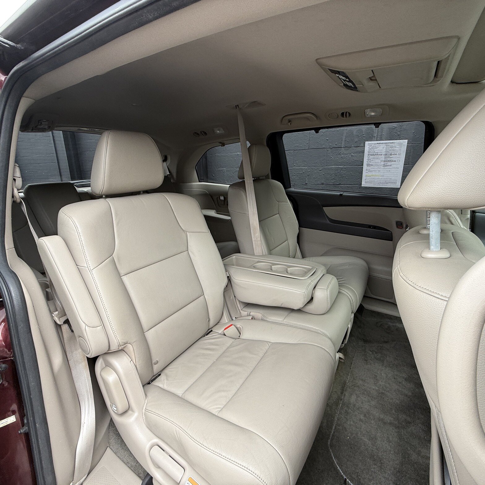 2016 Honda Odyssey - Thumbnail 15