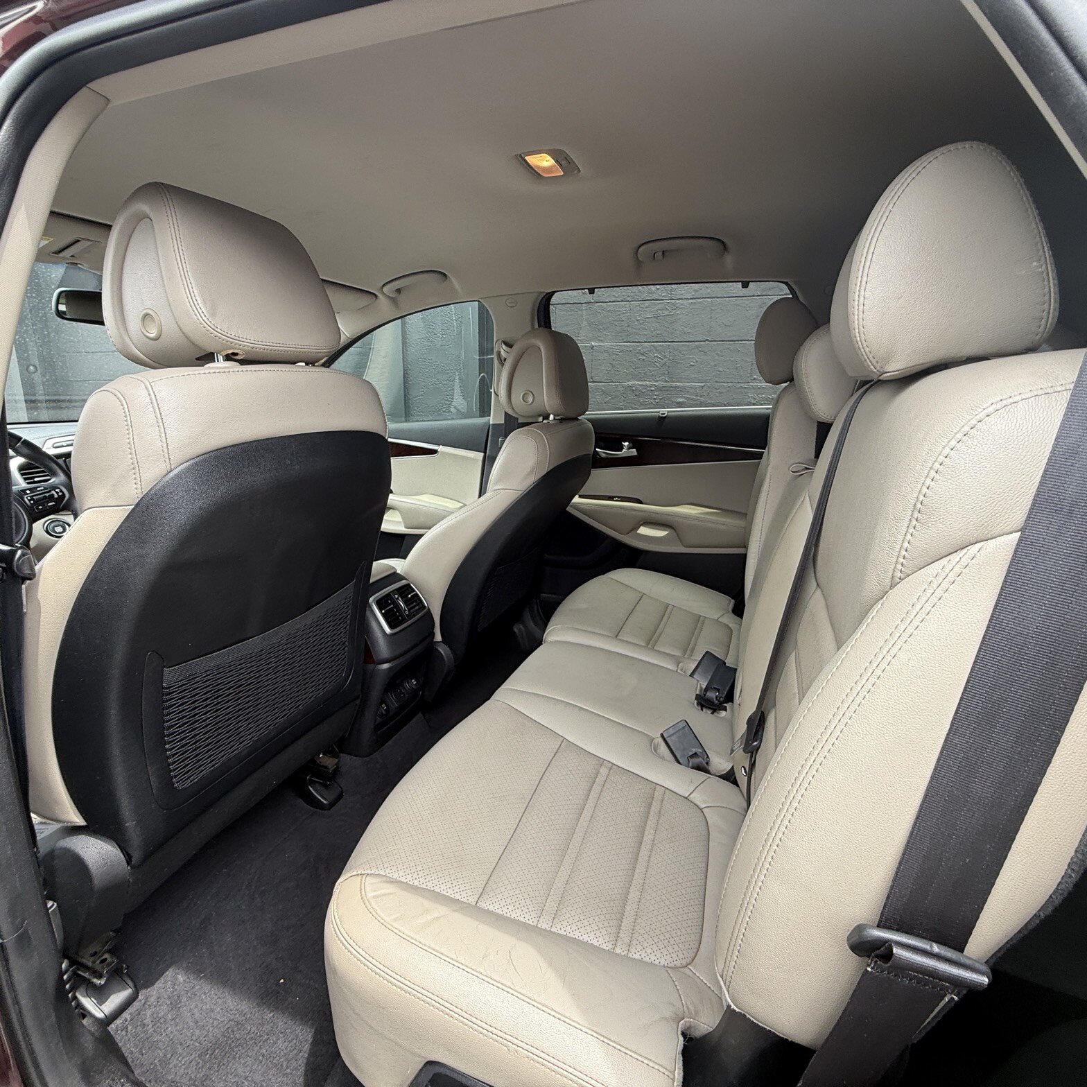 2016 Kia Sorento - Thumbnail 14