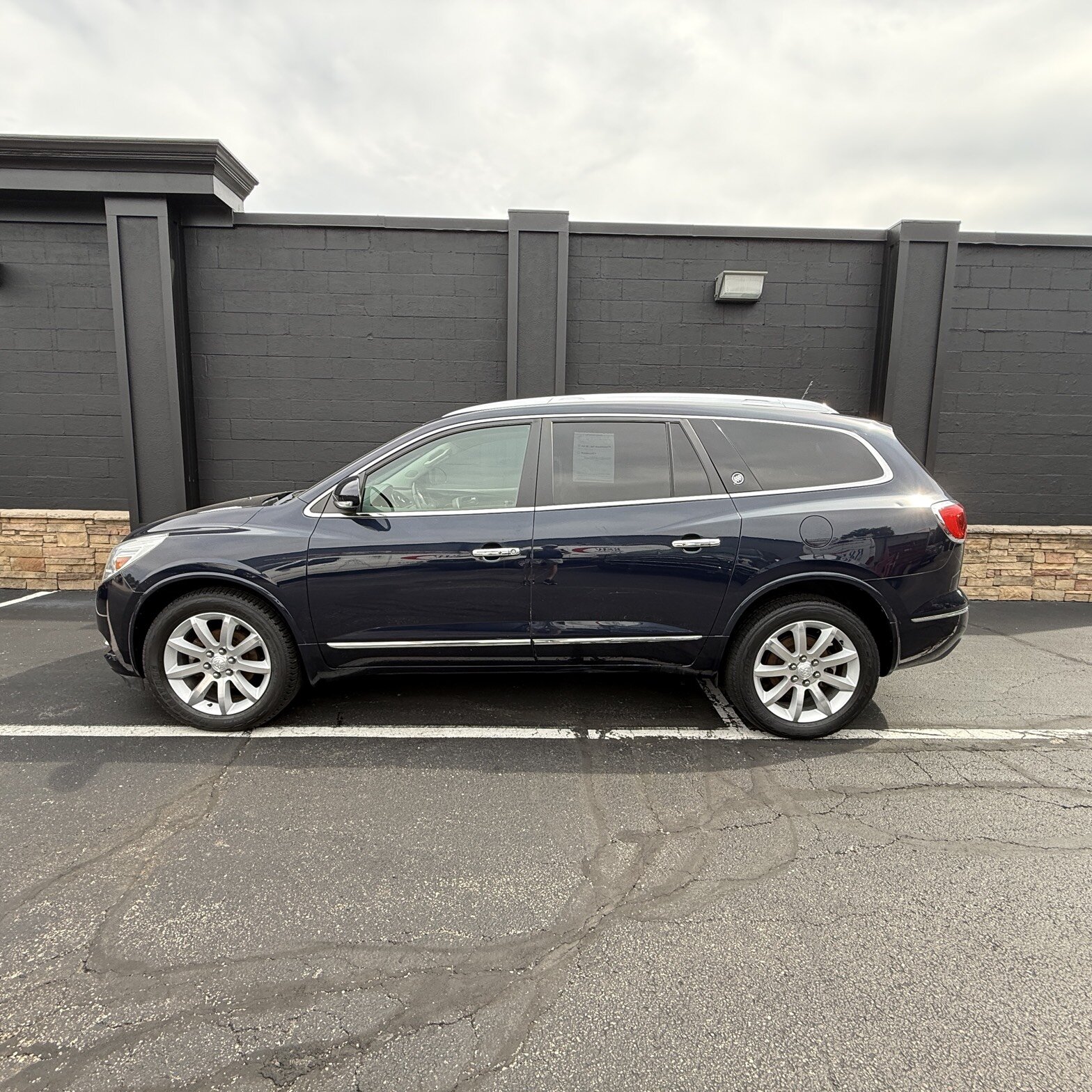 2017 Buick Enclave - Thumbnail 5
