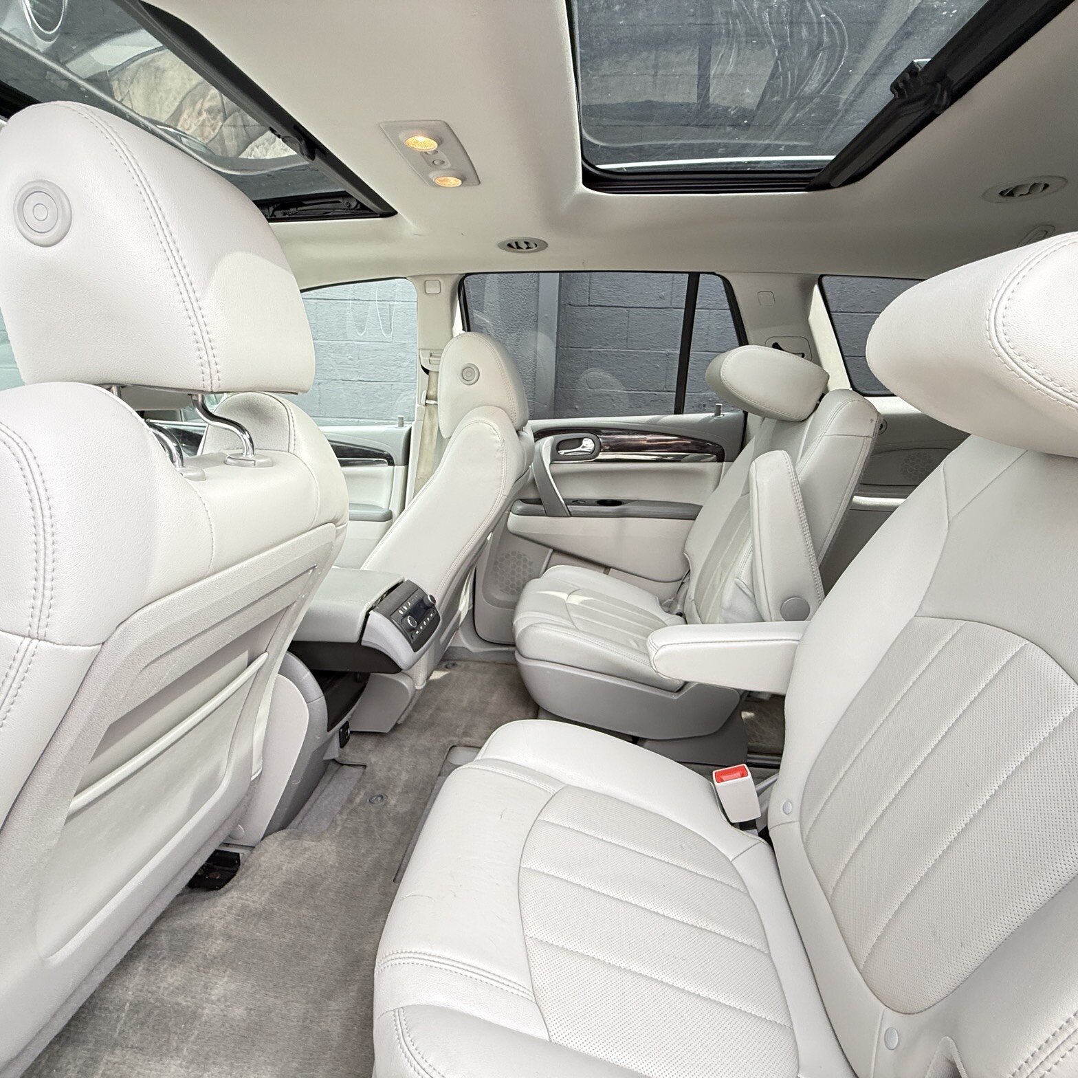 2017 Buick Enclave - Thumbnail 13