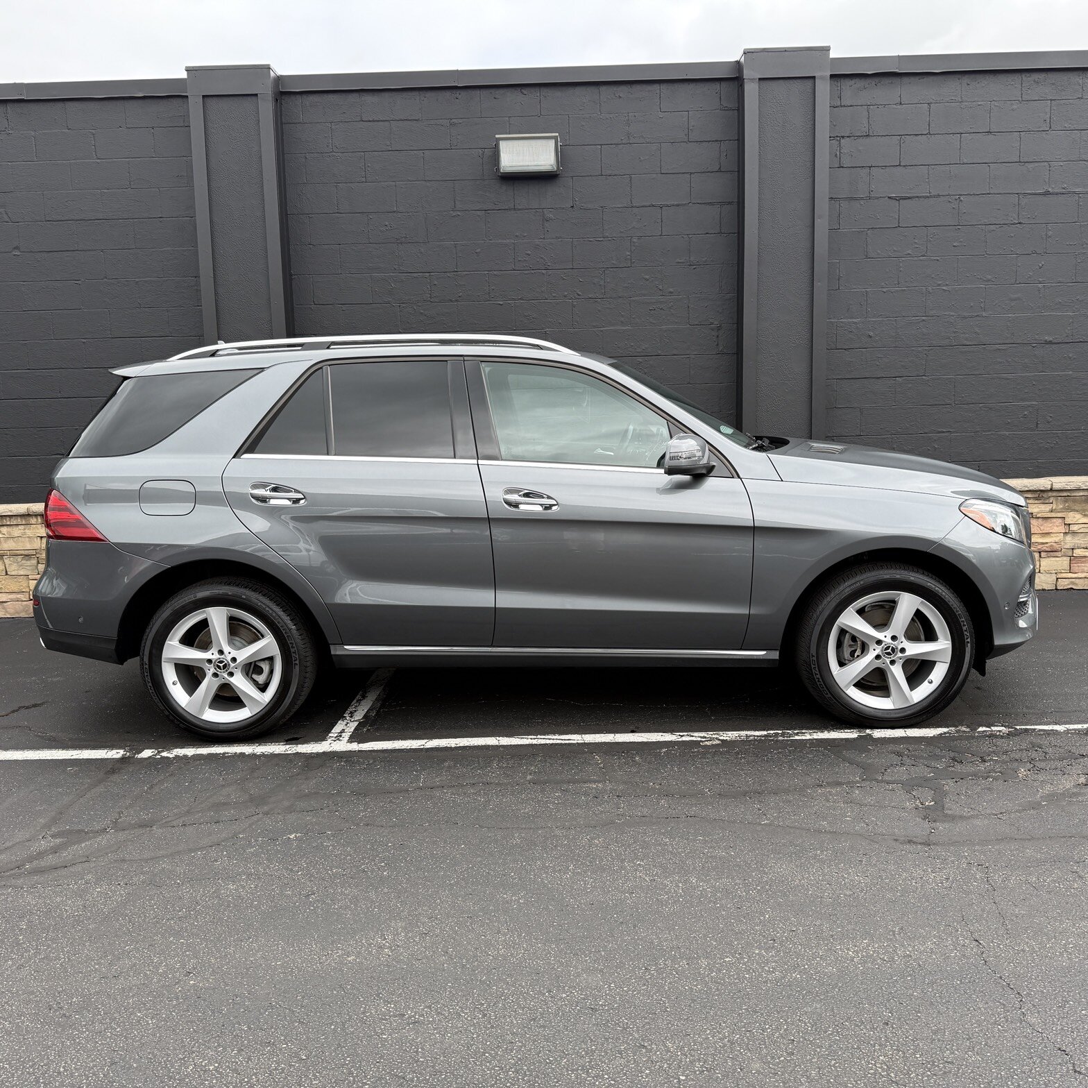 2018 Mercedes-Benz GLE 350 - Thumbnail 3