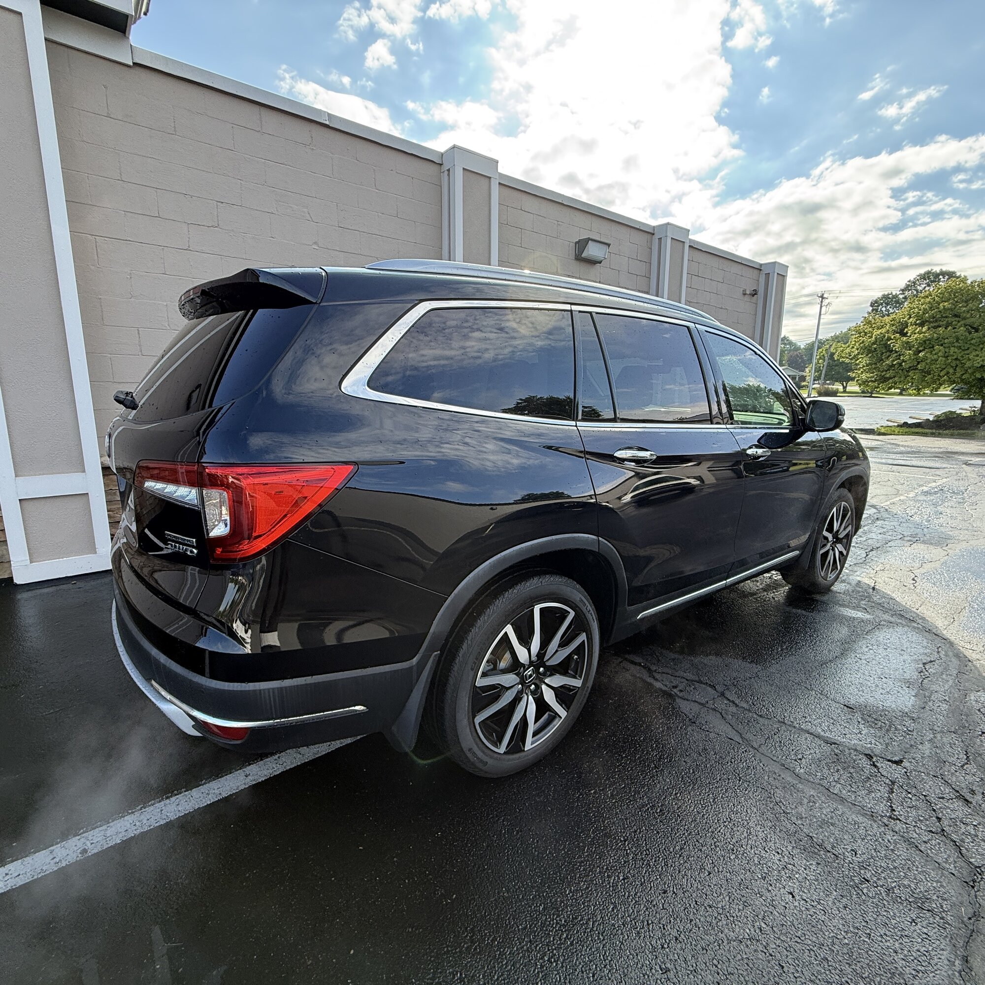 2019 Honda Pilot - Thumbnail 5