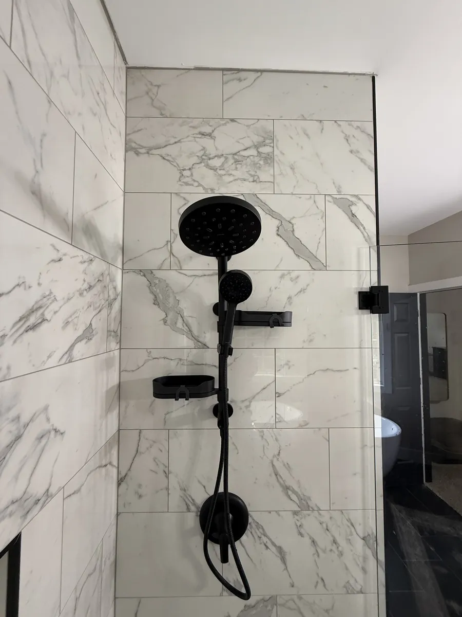 Marble Shower with Body Jets