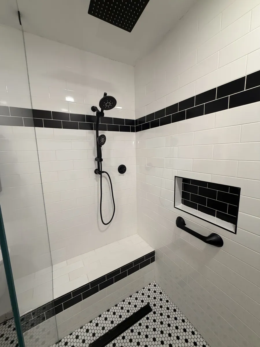 Rainfall Shower with Mosaic Accent