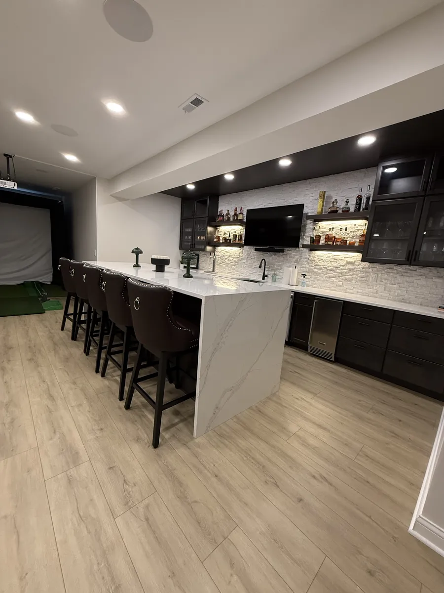 Marble Backsplash Kitchen with Bar Seating